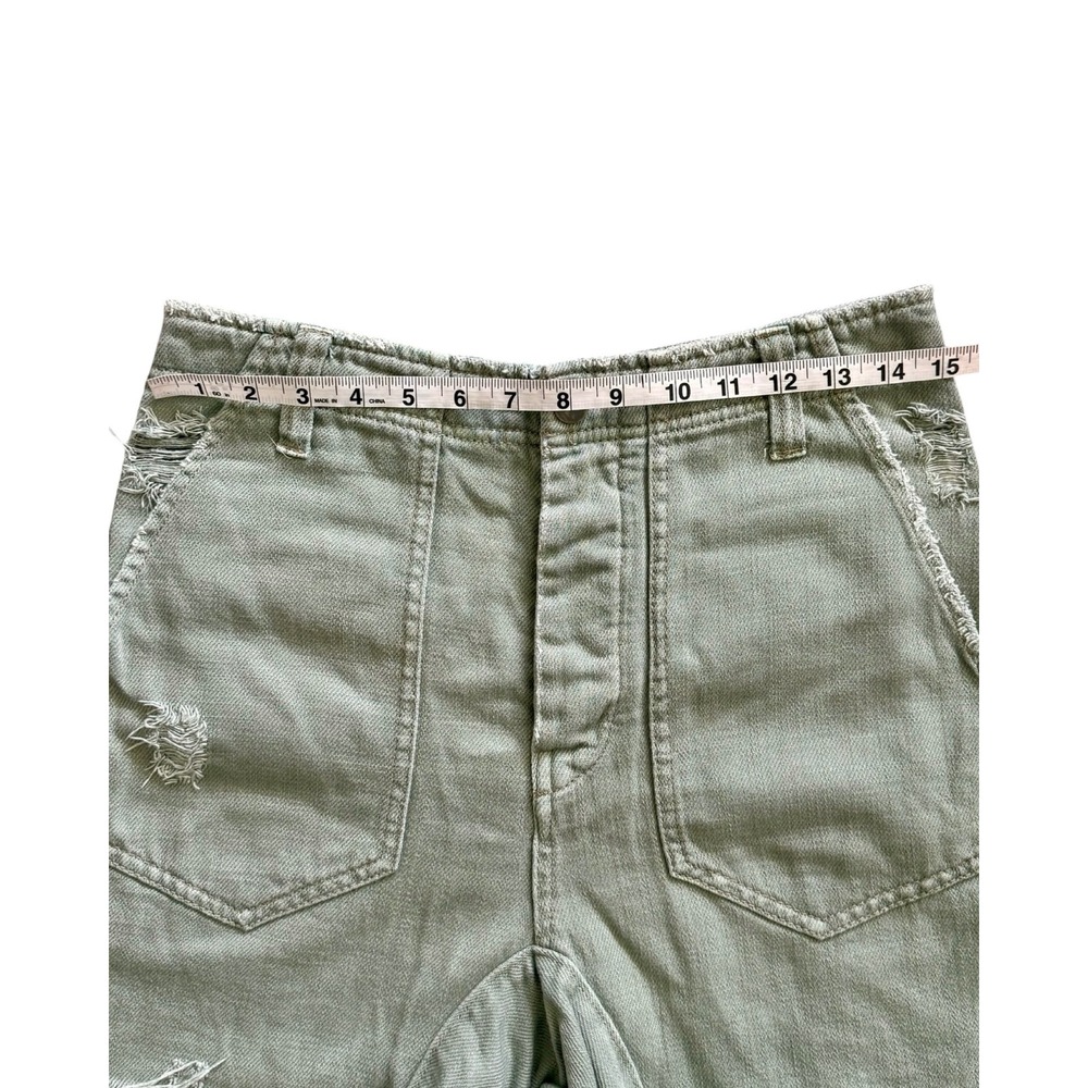 We The Free Shes a Legend Harem Shorts Sage Green Distressed Frayed Size 0 - Picture 7 of 9